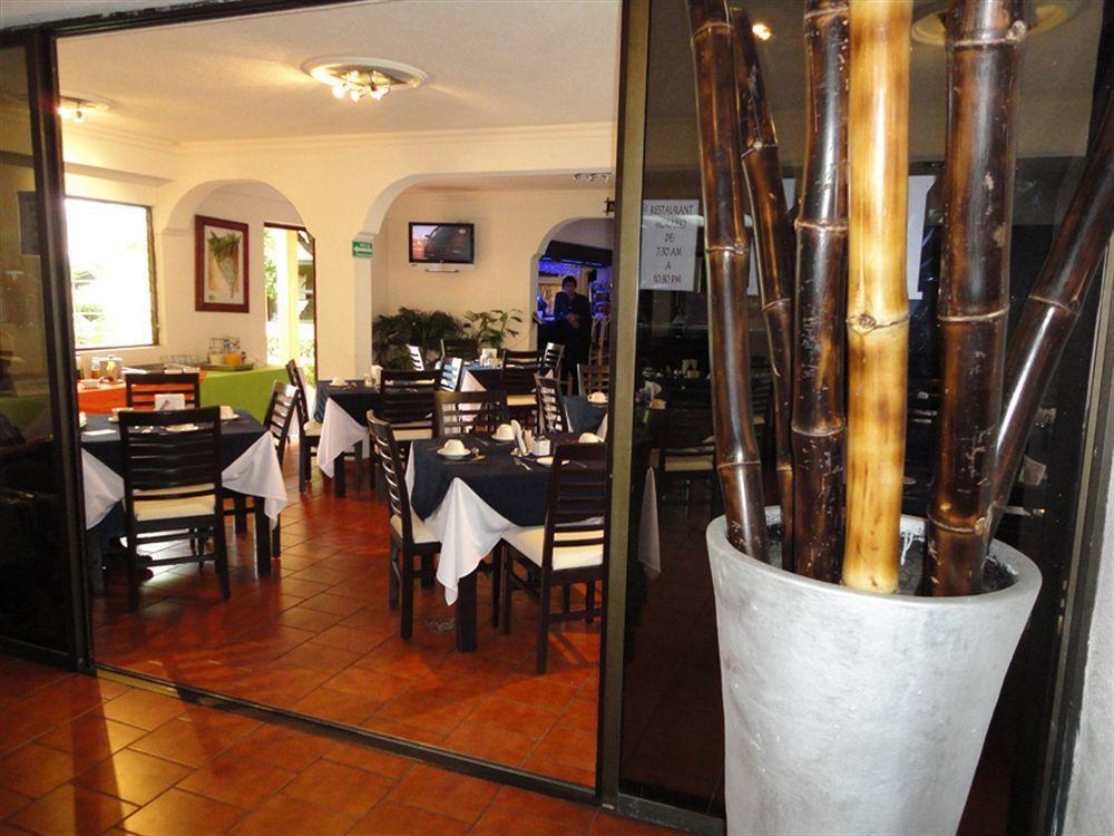 Hotel Puerta Del Sol Guadalajara Restaurante foto